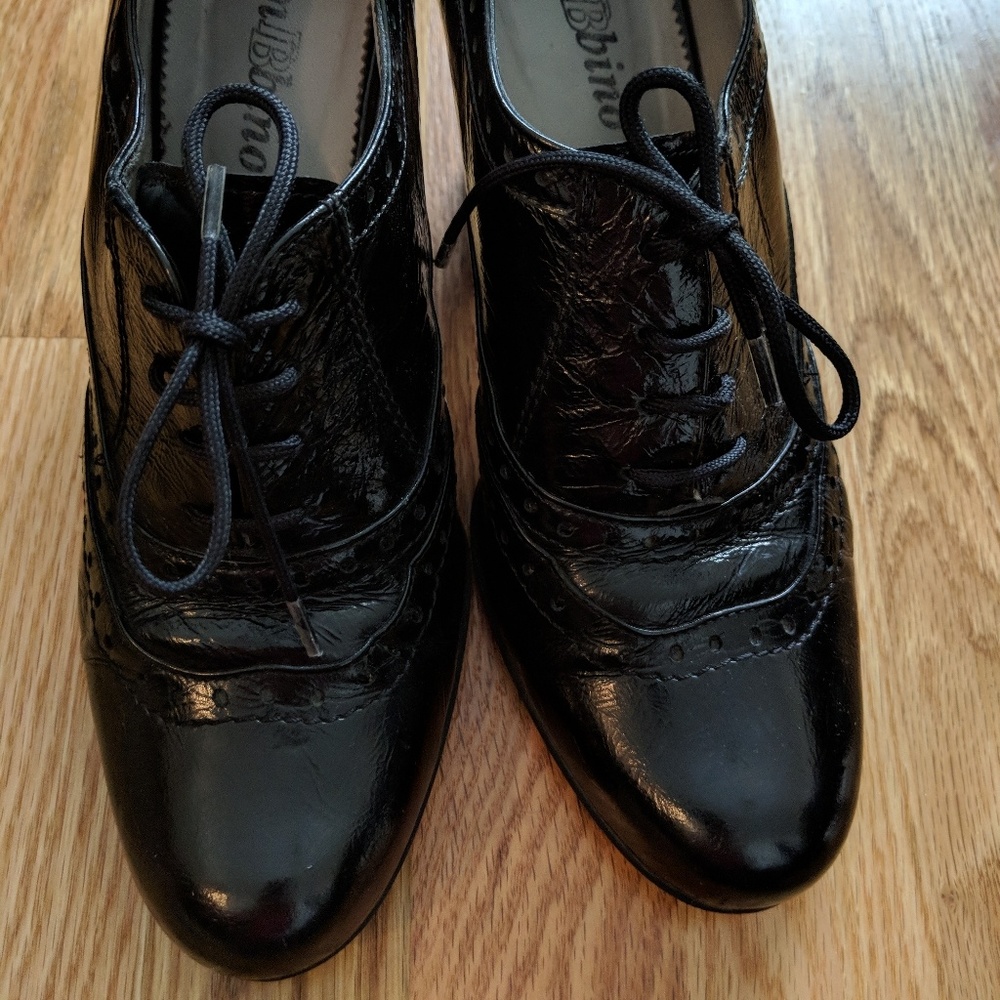 Lace up Heeled Oxford Shoes